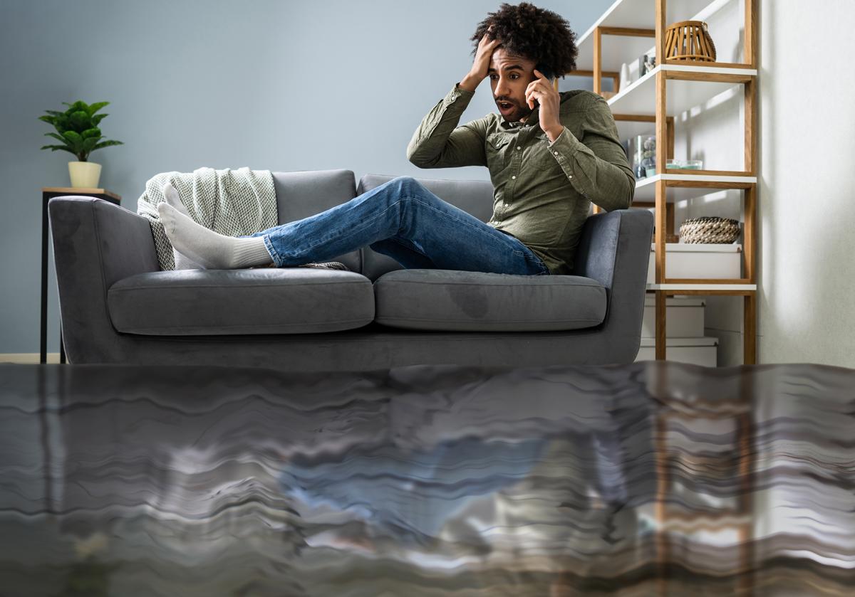 przykład zalania pokoju